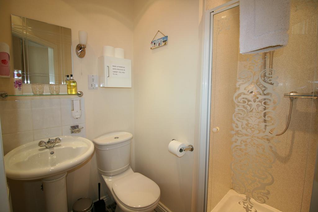Bed and Breakfast Lincoln House Бринлингтон Экстерьер фото