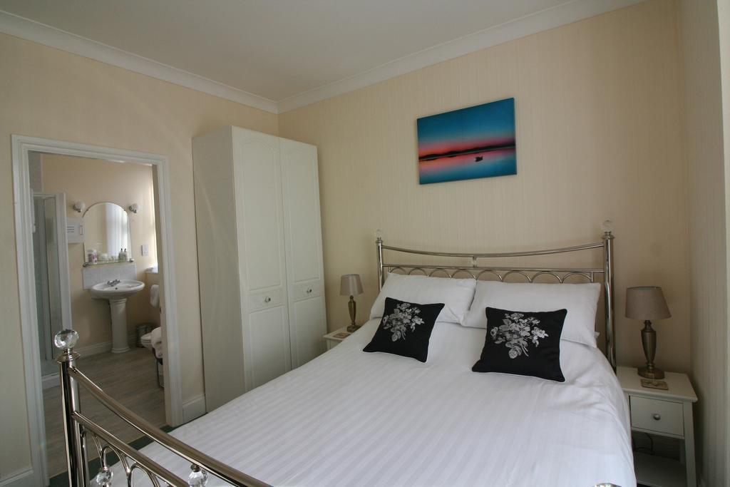 Bed and Breakfast Lincoln House Бринлингтон Экстерьер фото